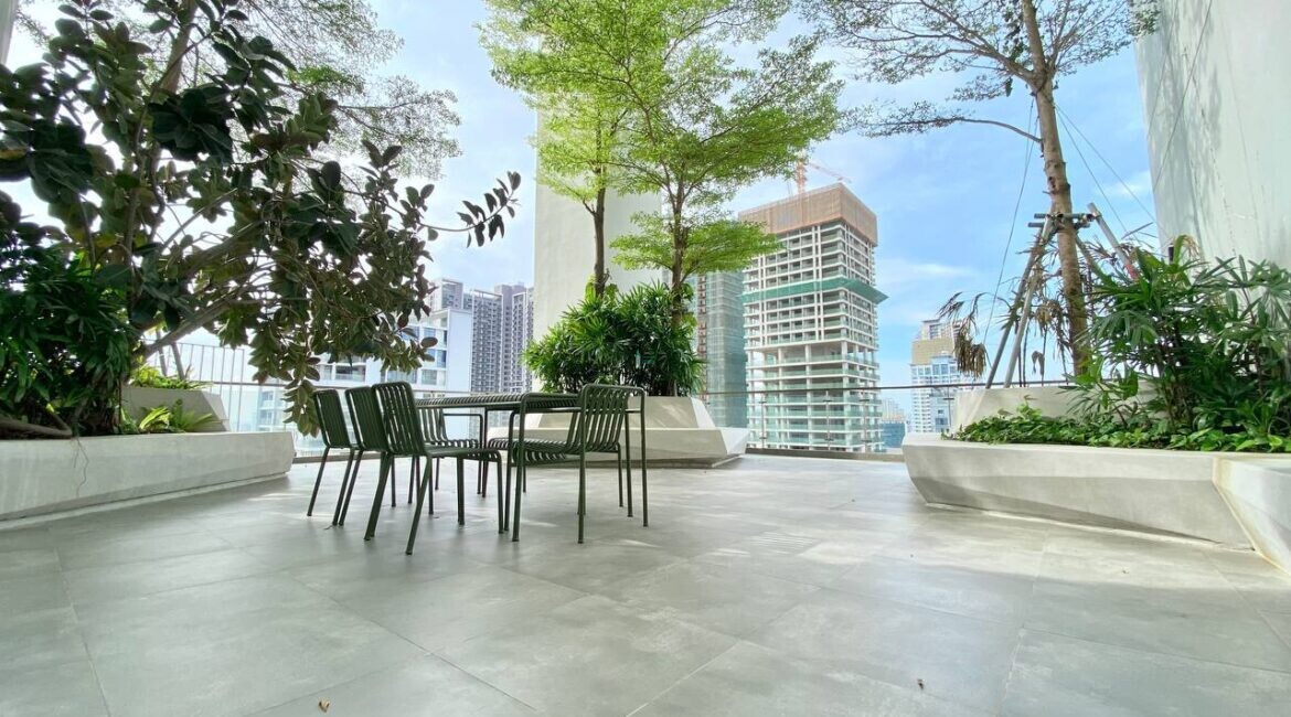 Embassy-Central-Condos-for-Rent-8
